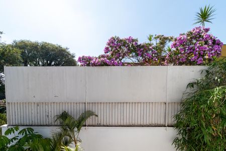 Casa à venda com 436m², 4 quartos e 4 vagasSuíte 1