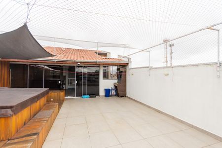 Apartamento à venda com 180m², 3 quartos e 2 vagasCobertura