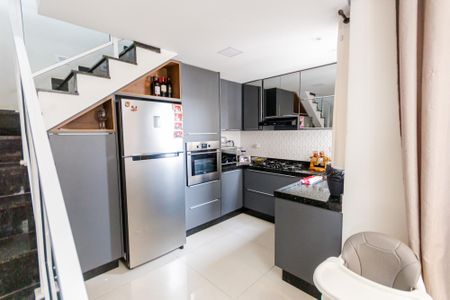 Apartamento à venda com 180m², 3 quartos e 2 vagasCozinha