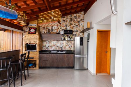 Apartamento à venda com 180m², 3 quartos e 2 vagasCobertura