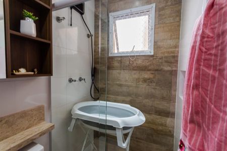 Apartamento à venda com 180m², 3 quartos e 2 vagasBanheiro Social