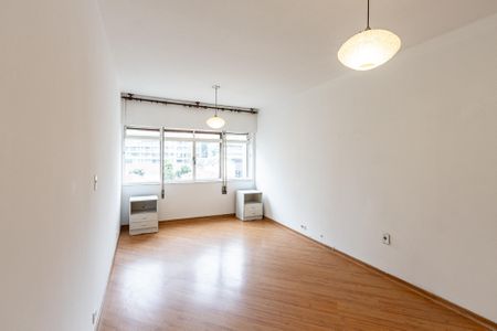 Apartamento à venda com 130m², 3 quartos e 1 vagaSuíte