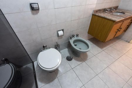 Apartamento à venda com 130m², 3 quartos e 1 vagaBanheiro Social