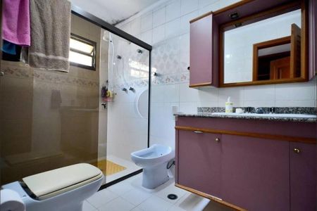 Casa à venda com 219m², 3 quartos e 2 vagas