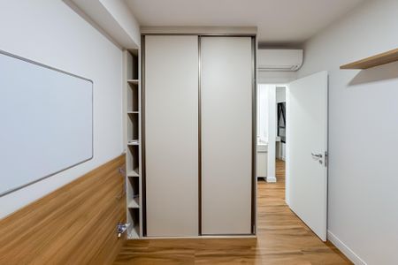 Apartamento à venda com 56m², 1 quarto e 1 vagaQuarto