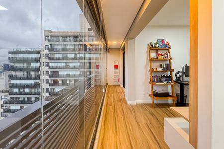 Apartamento à venda com 56m², 1 quarto e 1 vagaVaranda da Sala