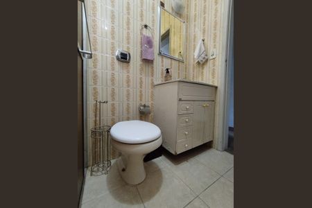 Casa à venda com 132m², 3 quartos e 2 vagas Casa à venda com 132m², 3 quartos e 2 vagasBanheiro Suíte