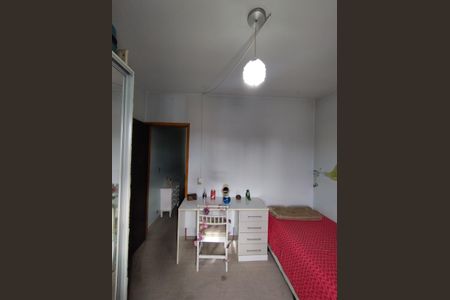 Casa à venda com 132m², 3 quartos e 2 vagas Casa à venda com 132m², 3 quartos e 2 vagasQuarto 2