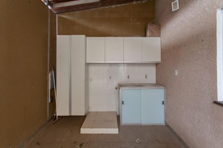 Casa à venda com 85m², 2 quartos e 2 vagasÁrea de Serviço