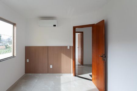 Casa à venda com 85m², 2 quartos e 2 vagasQuarto 2