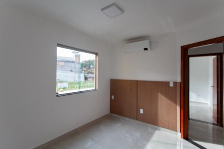 Casa à venda com 85m², 2 quartos e 2 vagasQuarto 2