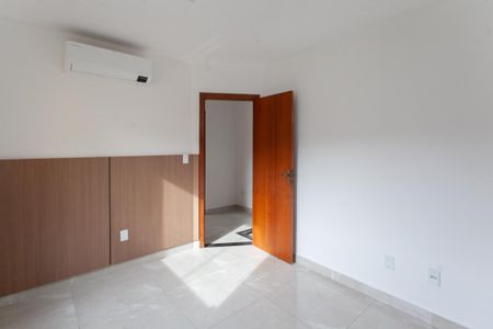 Casa à venda com 85m², 2 quartos e 2 vagasQuarto 2