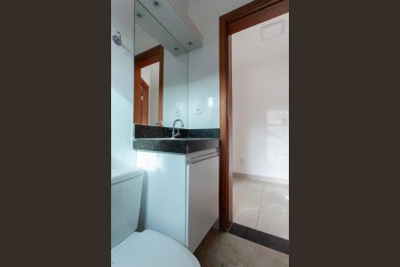 Casa à venda com 85m², 2 quartos e 2 vagasBanheiro Social