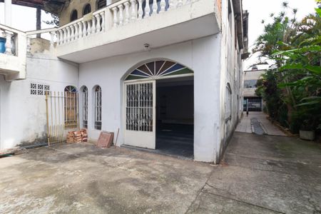Casa para alugar com 150m², 2 quartos e 5 vagas Casa para alugar com 150m², 2 quartos e 5 vagasÁrea externa