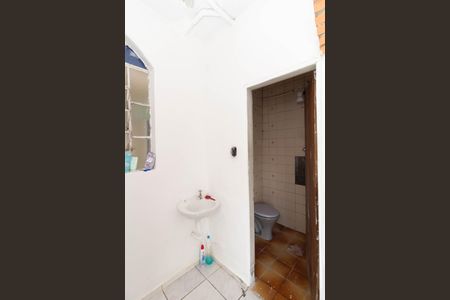 Casa para alugar com 150m², 2 quartos e 5 vagas Casa para alugar com 150m², 2 quartos e 5 vagasBanheiro