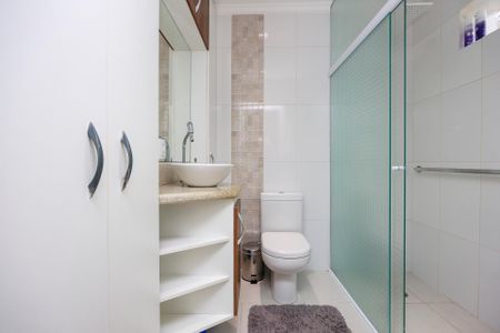 Casa à venda com 150m², 3 quartos e 2 vagasBanheiro da Suíte