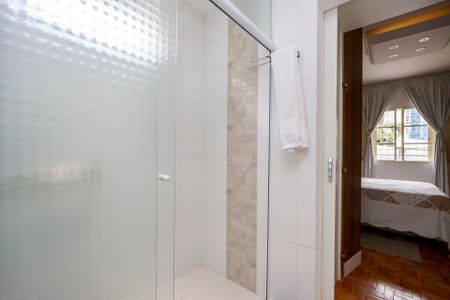 Casa à venda com 150m², 3 quartos e 2 vagasBanheiro da Suíte