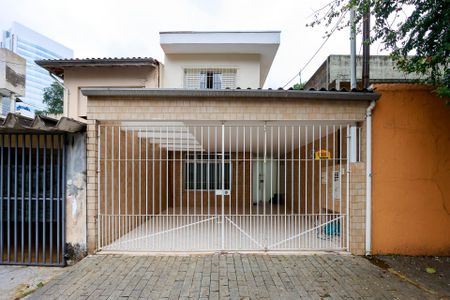 Casa à venda com 150m², 3 quartos e 2 vagasFachada