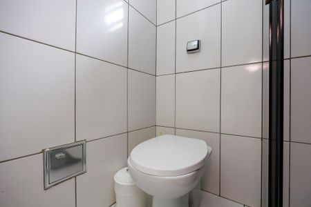 Casa à venda com 150m², 3 quartos e 2 vagasBanheiro 2