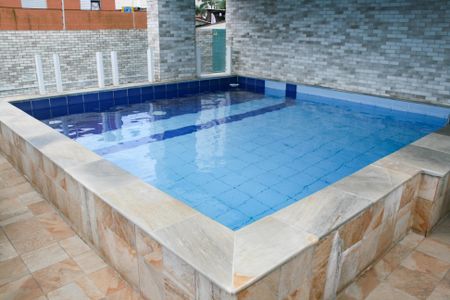 Apartamento para alugar com 65m², 2 quartos e 1 vagaÁrea comum - Piscina