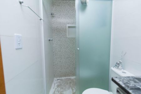 Casa de condomínio para alugar com 73m², 2 quartos e 1 vagaBanheiro