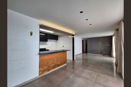 Apartamento à venda com 140m², 2 quartos e 2 vagasSala