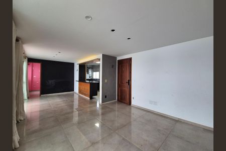 Apartamento à venda com 140m², 2 quartos e 2 vagasSala