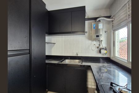 Apartamento à venda com 140m², 2 quartos e 2 vagasCozinha