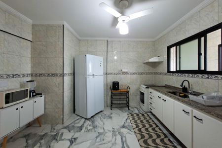 Apartamento para alugar com 108m², 2 quartos e 2 vagasCozinha