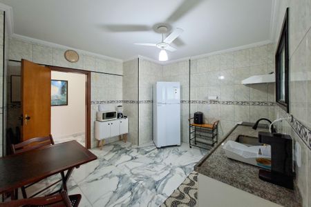 Apartamento para alugar com 108m², 2 quartos e 2 vagasCozinha