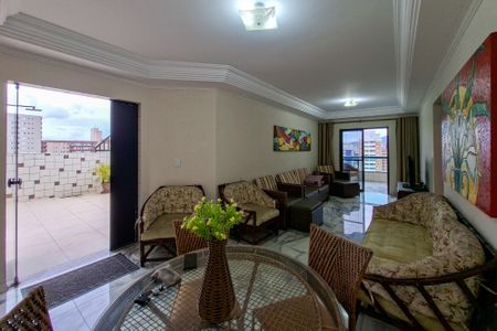 Apartamento para alugar com 108m², 2 quartos e 2 vagasSala