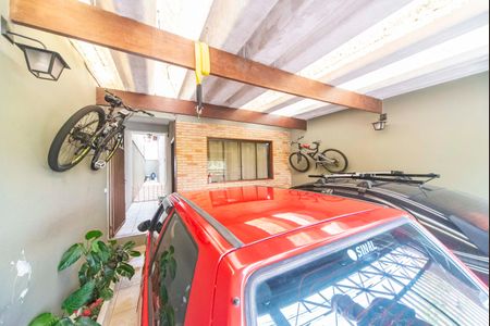 Casa à venda com 189m², 3 quartos e 2 vagas Casa à venda com 189m², 3 quartos e 2 vagasGaragem