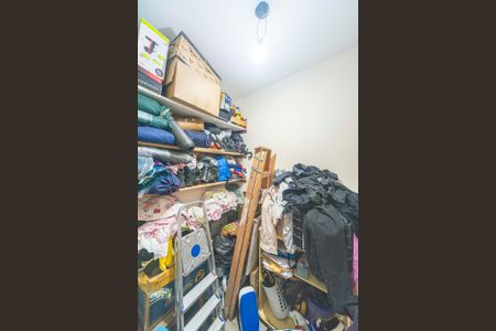 Casa à venda com 189m², 3 quartos e 2 vagas Casa à venda com 189m², 3 quartos e 2 vagasDepósito