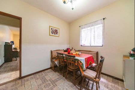 Casa à venda com 189m², 3 quartos e 2 vagas Casa à venda com 189m², 3 quartos e 2 vagasCopa