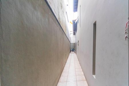 Casa à venda com 189m², 3 quartos e 2 vagas Casa à venda com 189m², 3 quartos e 2 vagasCorredor Externo