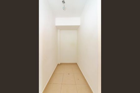 Apartamento à venda com 162m², 3 quartos e 4 vagas Apartamento à venda com 162m², 3 quartos e 4 vagasQuarto de Serviço