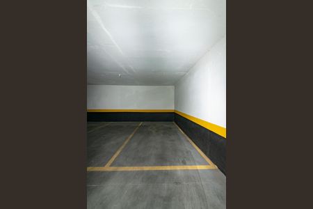 Apartamento à venda com 162m², 3 quartos e 4 vagas Apartamento à venda com 162m², 3 quartos e 4 vagasGaragem