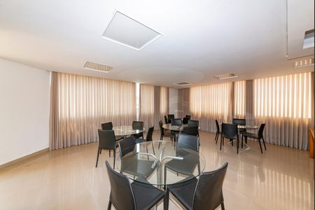 Apartamento à venda com 162m², 3 quartos e 4 vagas Apartamento à venda com 162m², 3 quartos e 4 vagasÁrea comum