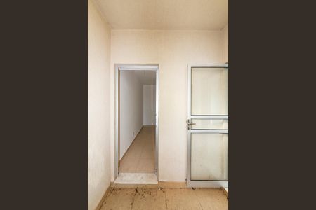 Apartamento à venda com 162m², 3 quartos e 4 vagas Apartamento à venda com 162m², 3 quartos e 4 vagasQuarto de Serviço