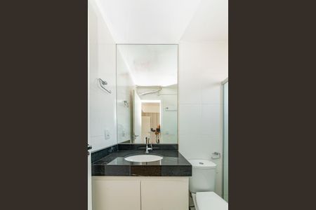 Apartamento à venda com 162m², 3 quartos e 4 vagas Apartamento à venda com 162m², 3 quartos e 4 vagasBanheiro da Suíte