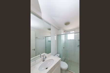 Apartamento à venda com 162m², 3 quartos e 4 vagas Apartamento à venda com 162m², 3 quartos e 4 vagasBanheiro Social 1