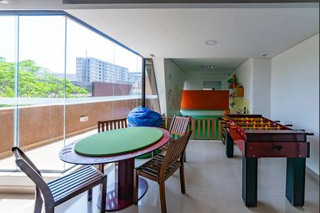 Apartamento à venda com 162m², 3 quartos e 4 vagas Apartamento à venda com 162m², 3 quartos e 4 vagasÁrea comum