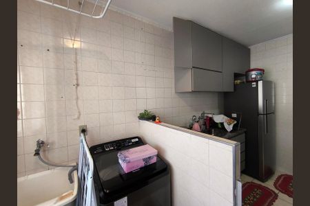 Apartamento à venda com 53m², 2 quartos e 1 vaga Apartamento à venda com 53m², 2 quartos e 1 vagaCozinha e Área de Serviço