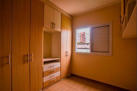 Casa à venda com 250m², 3 quartos e 3 vagas Casa à venda com 250m², 3 quartos e 3 vagasSuíte 2