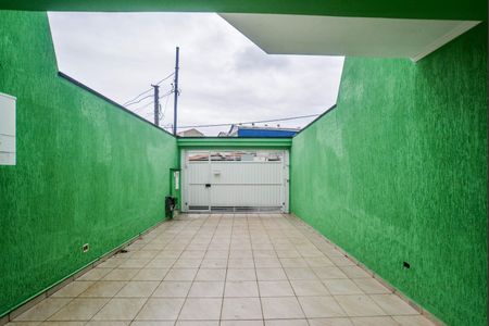 Casa à venda com 250m², 3 quartos e 3 vagas Casa à venda com 250m², 3 quartos e 3 vagasGaragem