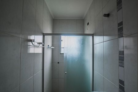 Casa à venda com 250m², 3 quartos e 3 vagas Casa à venda com 250m², 3 quartos e 3 vagasBanheiro da Suíte 2