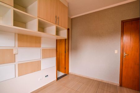 Casa à venda com 250m², 3 quartos e 3 vagas Casa à venda com 250m², 3 quartos e 3 vagasSuíte 2