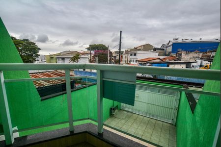 Casa à venda com 250m², 3 quartos e 3 vagas Casa à venda com 250m², 3 quartos e 3 vagasSuíte master