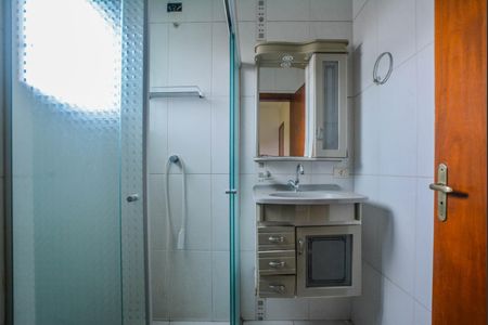 Casa à venda com 250m², 3 quartos e 3 vagas Casa à venda com 250m², 3 quartos e 3 vagasBanheiro da Suíte 1