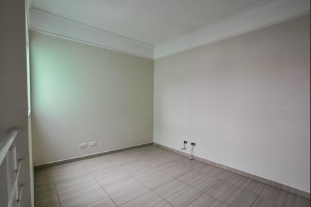 Casa à venda com 250m², 3 quartos e 3 vagas Casa à venda com 250m², 3 quartos e 3 vagasEscritório